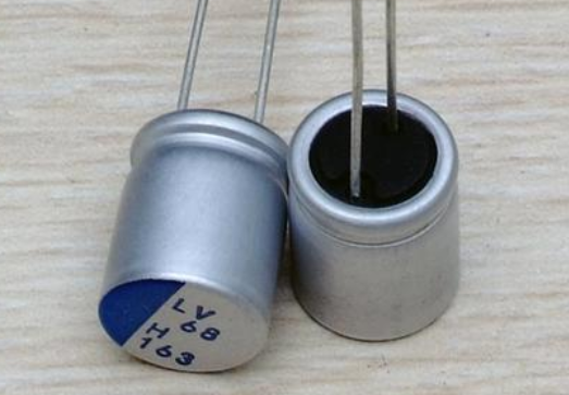 什么是固態(tài)電容？