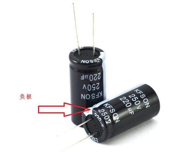 「NIPPON CHEMI-CON」電解電容極性接錯會爆炸，如何避免？